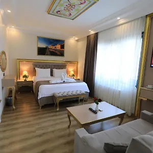 Blue Zerzevan Hotel
