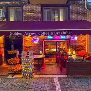 Hotel de apartamente Golden Arrow Old