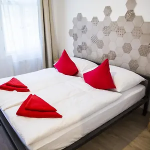 Gregory House Aparthotel Praga
